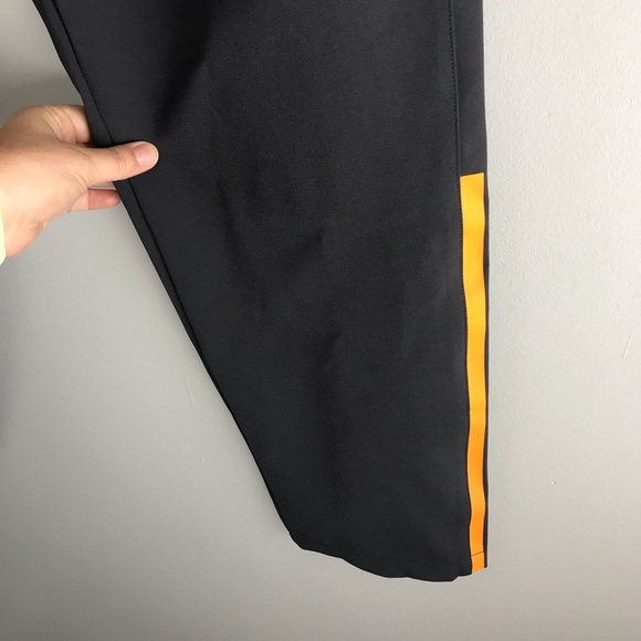 Castore Womens Size 10R Performance Pants Activewear Lightweight Reflective - Picture 8 of 15